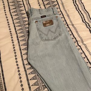 Men’s cowboy cut Wrangler jeans size 30x34